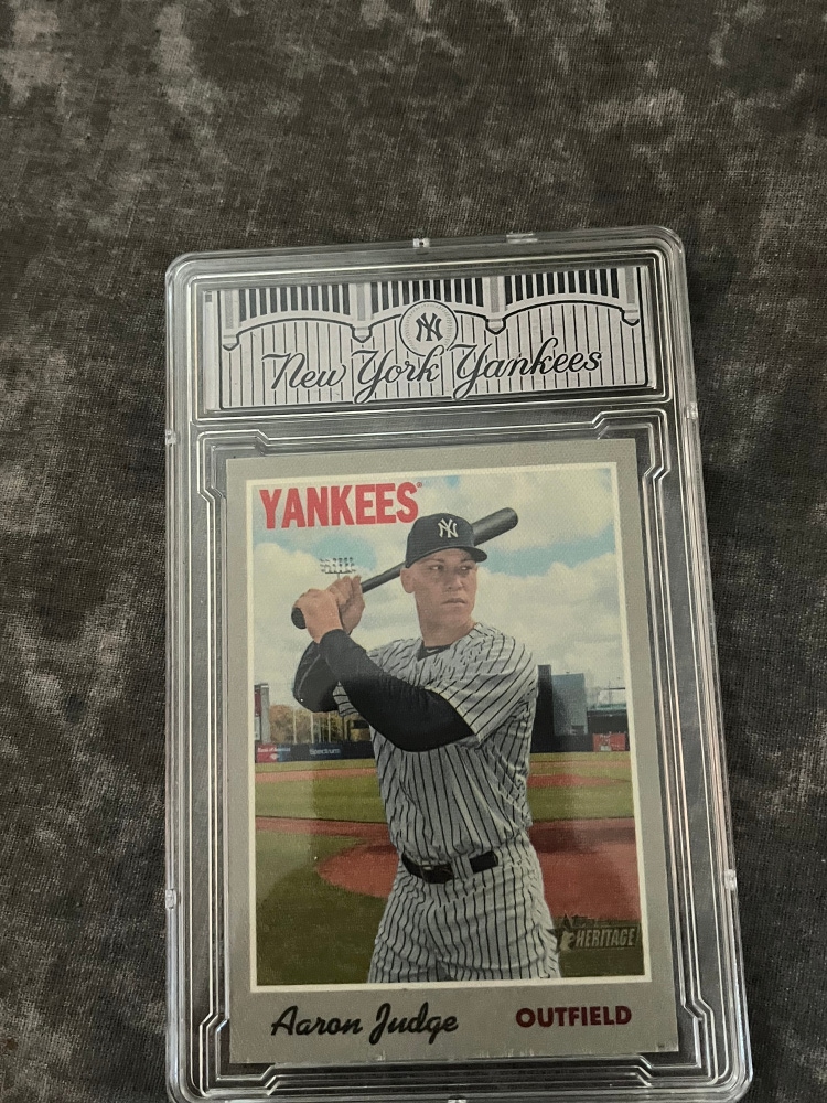 Aaron Judge New York Yankees Tops 2019 Card