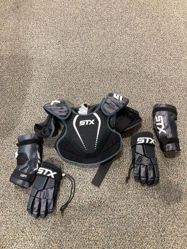 Used Youth Small STX Stallion 75 Starter Kit