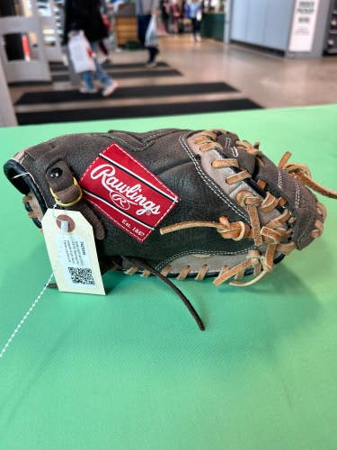 Used Rawlings Renegade Right Hand Throw Catcher's Baseball Glove 31.5"
