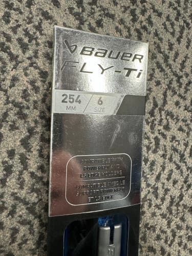 Bauer Fly-Ti size 6 (254 MM) set of blades