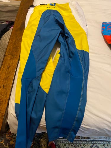 Blue New Size 30 Boys Fly Racing Pants