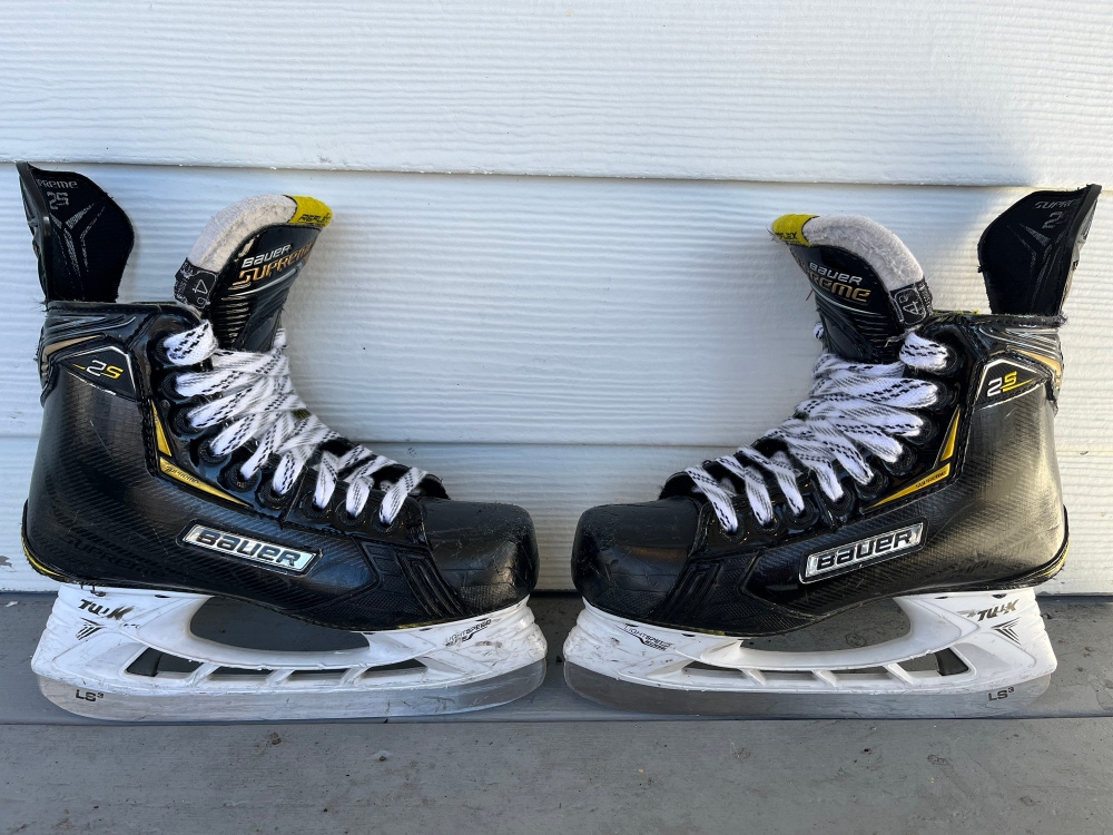 Bauer Supreme 2S Hockey Skates - Size 4