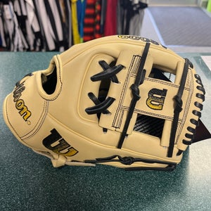 Wilson 1786 New Infield 11.5" A2000 Baseball Glove