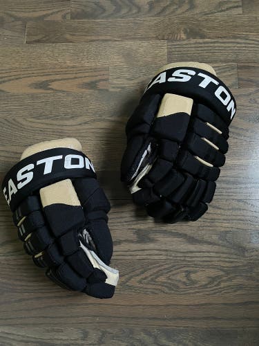 Easton Letang Pro Stock 4 Roll Gloves