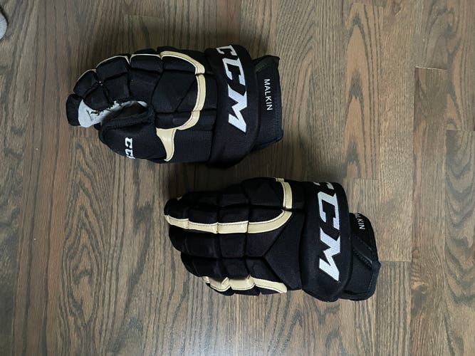 CCM Malkin 13" Pro Stock HG12 Gloves