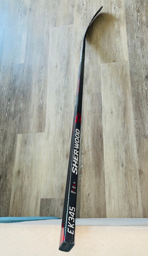 Sher-Wood Rekker EK345 Grip Senior Hockey Stick