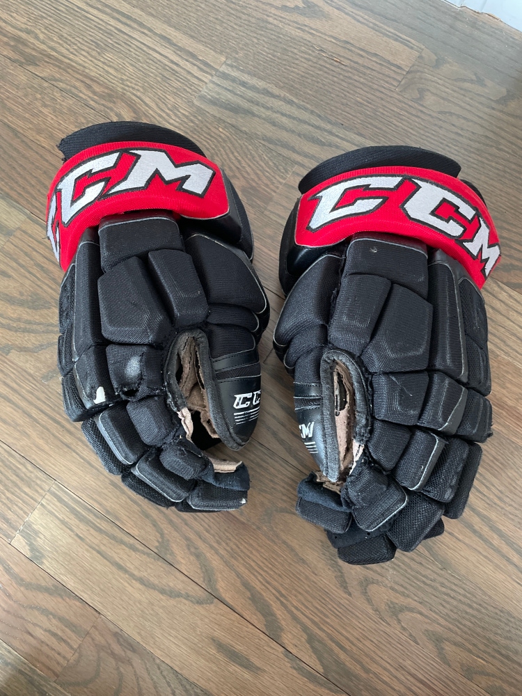 Used Ottawa Senators CCM 14" Pro Stock U+ Crazy Light Gloves