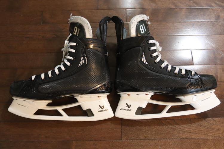 Bauer Vapor Hyperlite 2 Hockey Skates - Senior Size 8EEA - Pro Stock - Carl Grundstrom
