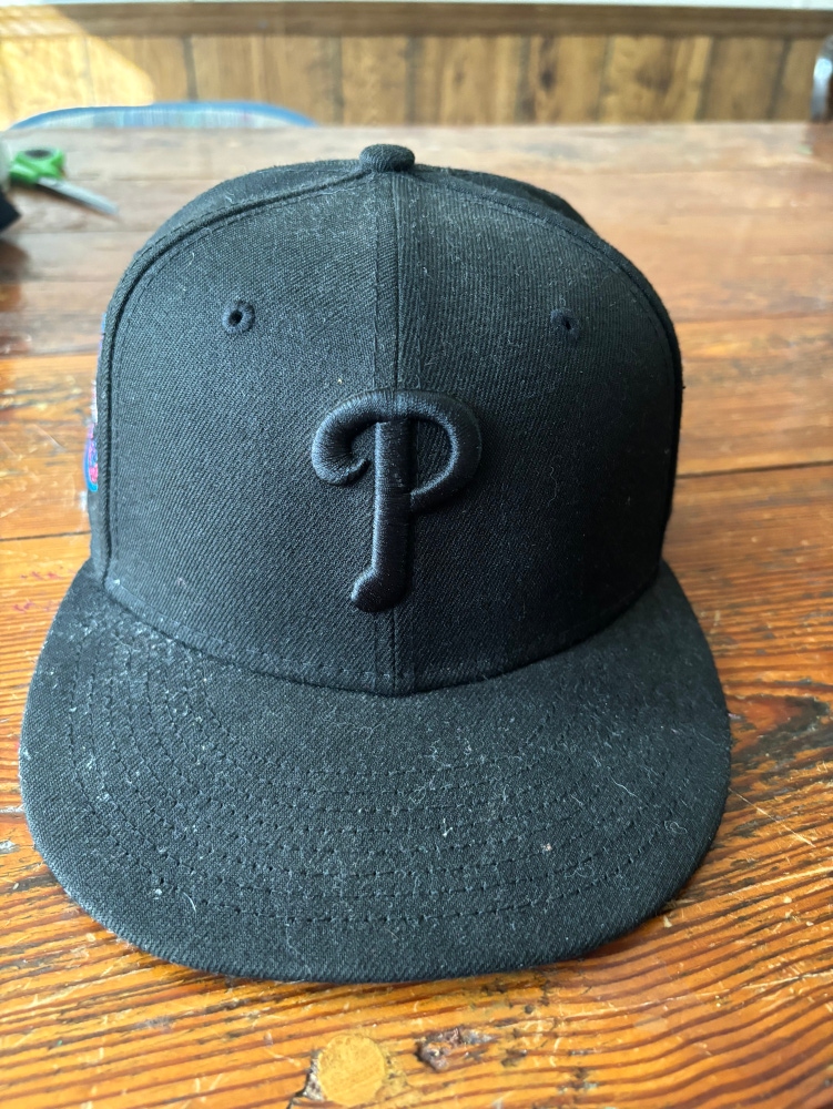 Philadelphia Phillies 7 1/4 Fitted Hat