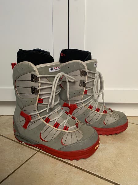 Vans Millennium 02/03 World Traveler Snowboard Boots W Size  display picture 1