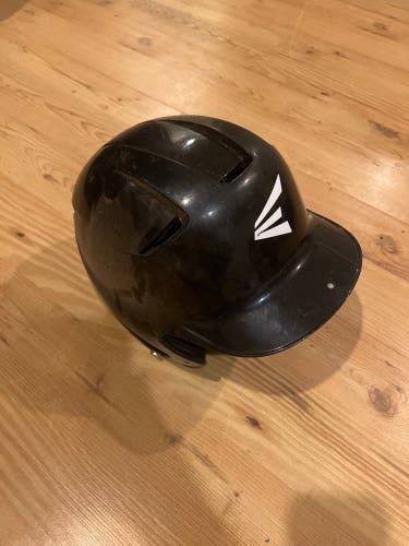 Used 6 1/2 - 7 1/2 Easton Z5 Batting Helmet