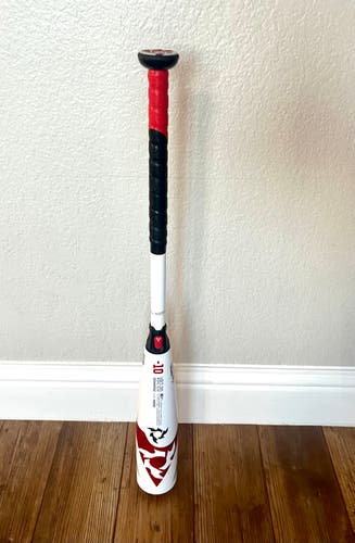 Used USSSA Certified 2020 DeMarini Voodoo Bat (-10) 18 oz 28"