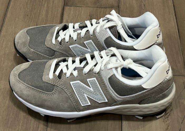 Size 3.5 Youth New Balance Fresh Foam 574 TPU Baseball Cleats Brown Grey Molded