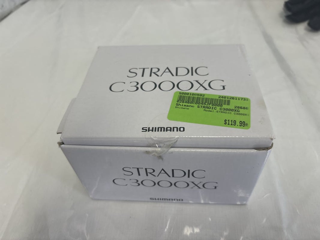 Used Shimano Stradic C3000xg Spinning Fishing Reel - Excellent