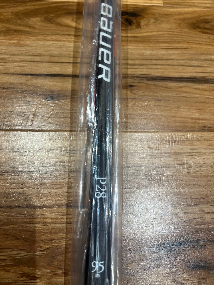 Senior Left Hand P28 Pro Stock Vapor Team Hockey Stick