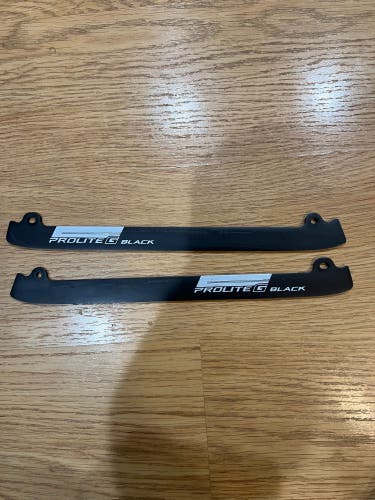 New CCM 271 mm / Size 8 Prolite G Black Steel