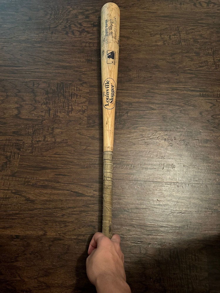 Used Louisville Slugger (-4.5) 13 oz 33" MLB 180 Bat