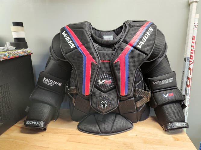 New Large NHL Habs Vaughn V9 Pro Stock Chesty