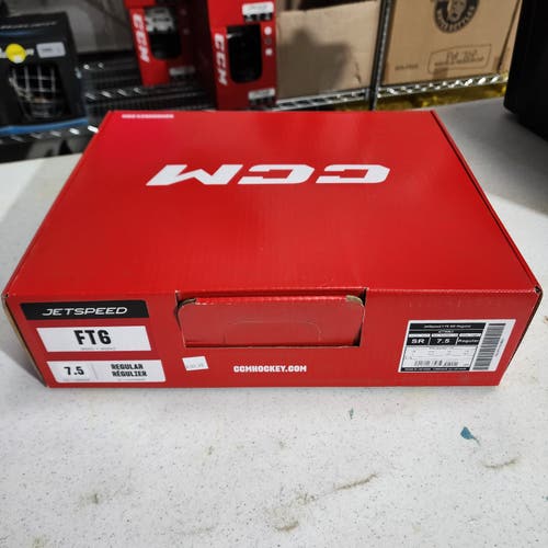 New CCM JetSpeed FT6 Senior Hockey Skates Size 7.5