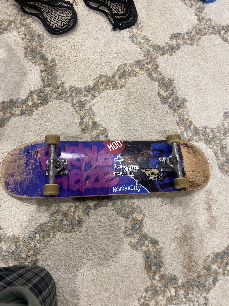 NewYakCity skate board