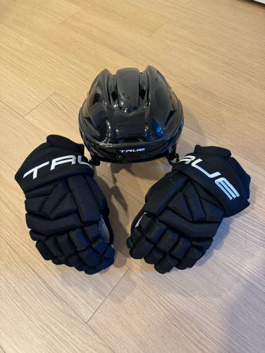TRUE Helmet and Gloves combo