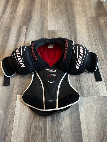 Used Small Bauer  Vapor X800 Lite Shoulder Pads