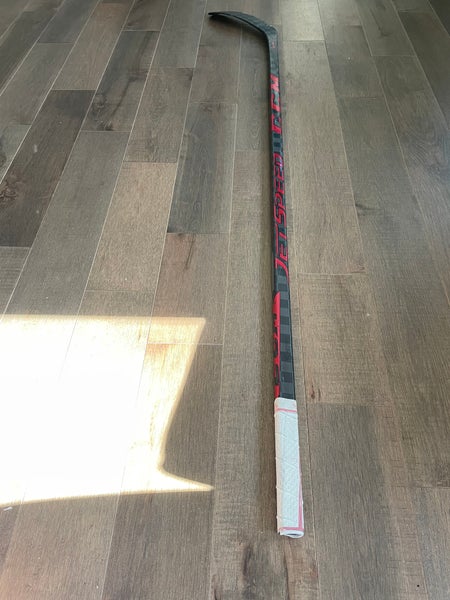 Senior Right Handed P28 75 Flex Pro Stock JetSpeed FT4 Pro Hockey Stick
