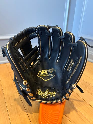 New Right Hand Throw Rawlings Infield R9 Baseball Glove 11.5"