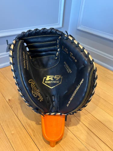 New Right Hand Throw Rawlings Catcher's R9 Baseball Glove 32.5"