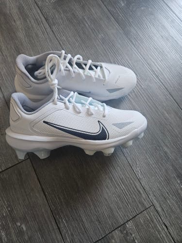 Nike Trout 8 pro Youth Molded Cleats SIZE 5Y