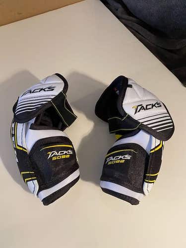 Senior Used Extra Large CCM Tacks 5092 Elbow Pads
