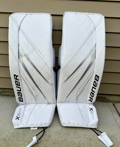 34 +1 Bauer x5 pro Vapor goalie pads