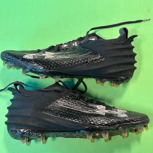 Used Men's Under Armour Blur 2.0 Size 10 Cleats