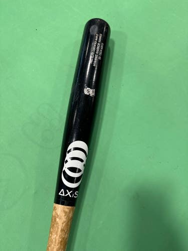 Used High School/College Axis Maple Bat 33.5"