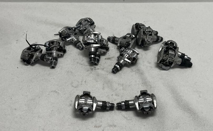 Shimano PD-M747 Deore XT  SPD Clipless Mountain Bike Pedals 9/16" Spindle