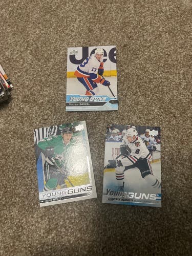 3 NHL Rookie Cards
