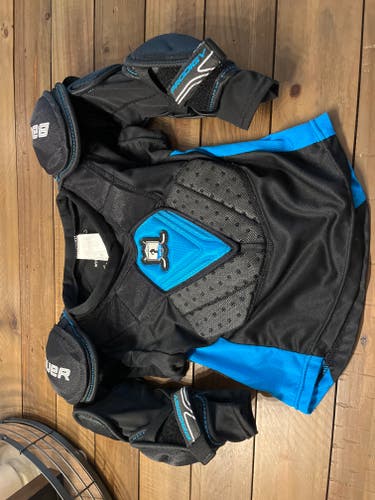 Youth Medium BAUER PRODIGY HOCKEY SHOULDER & ELBOW PAD COMBINATION TOP