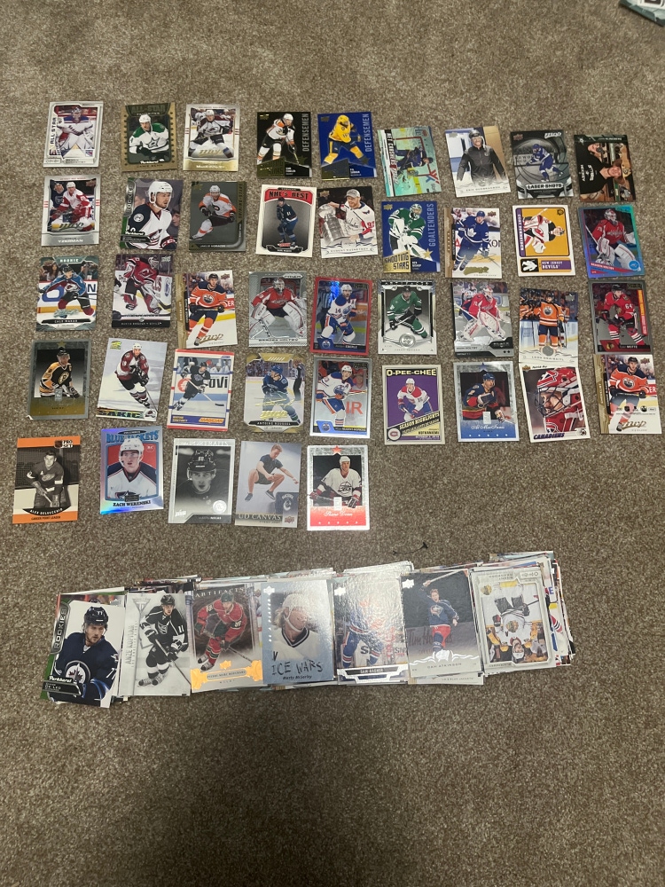 500 Hockey cards I Will Also Sell In Other Increments