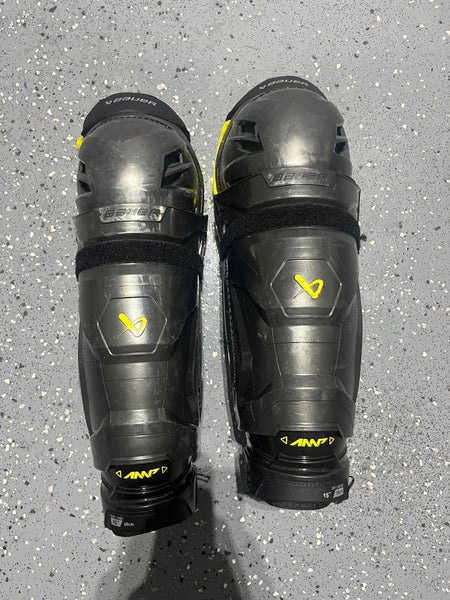 Senior Bauer 15" Supreme Mach Shin Pads