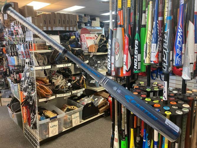 New 2018 Easton Composite Ghost Bat (-11) 18 oz 29"