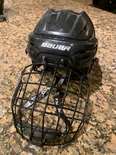 Bauer RE-AKT helmet Medium