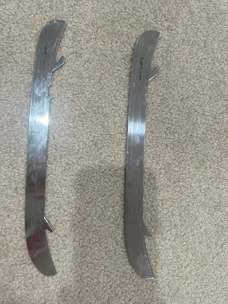 Used but like new Bauer LS PULSE 272 mm