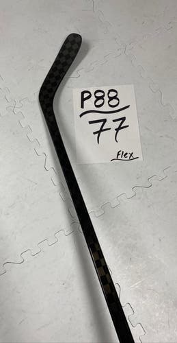 Senior(1x)Right P88 77 Flex PROBLACKSTOCK Pro Stock 2n Pro Nexus Hockey Stick