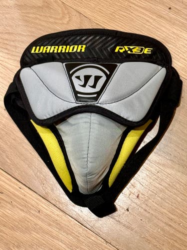 Used YOUTH Warrior RX3E (Goalie Cup) for 5 to 8 year olds.