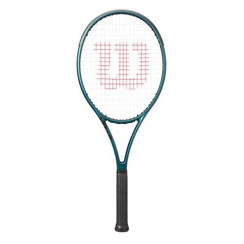 Wilson Blade 104 v9 Unstrung Tennis Racquet