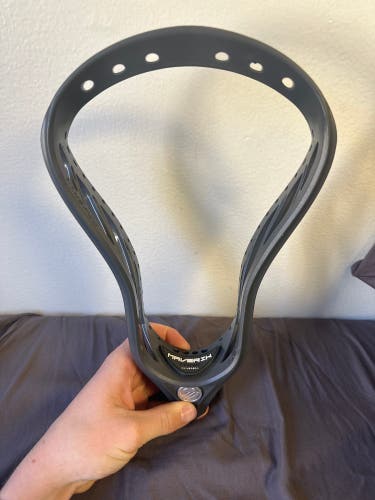 BRAND NEW - Maverick Tank (Grey, Unstrung)