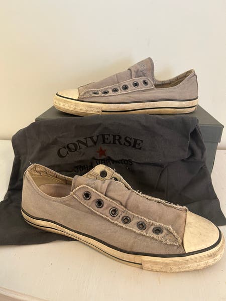 Converse x John Varvatos Slip-On Canvas Sneakers in Light Gray Converse x John Varvatos Chuck Taylor Low Gray Canvas  main image 2
