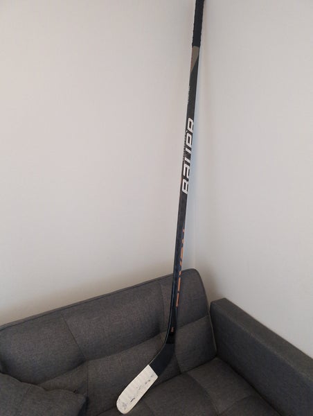 Used Intermediate Bauer Right Handed Nexus Havok Hockey Stick P88