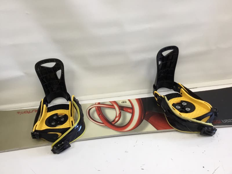 BURTON Cruzer スノーボード×Freestyle v11.0 セット 【公式通販】