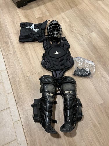 All Star System 7 Axis Catcher's Set 9-12